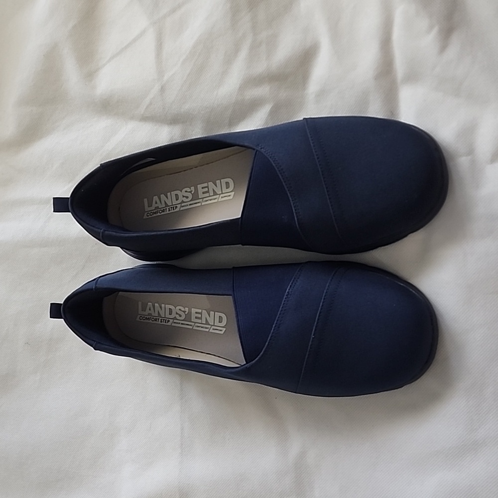 Land's End Slip on size 11D